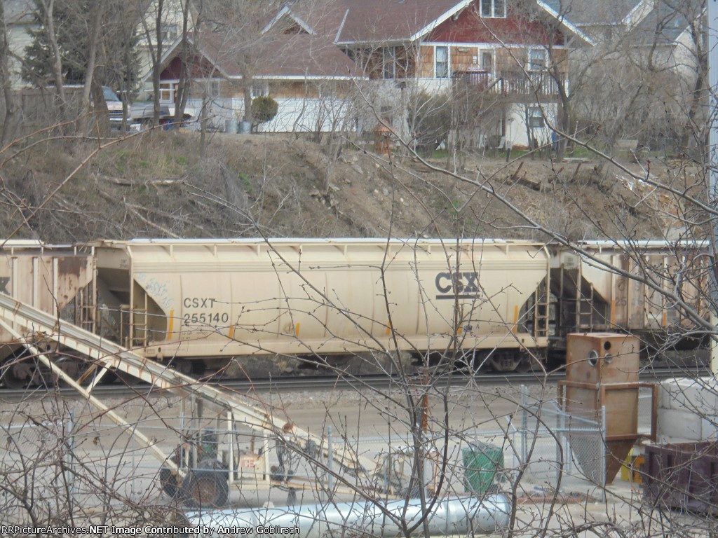 CSXT 255140 pass by